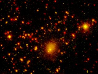 Una estrella moribunda apunta su cañón de rayos gamma hacia el Sol